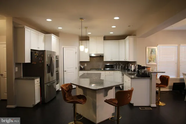 $3,900 | 10431 Windlass Run Road, Baltimore, MD 21220