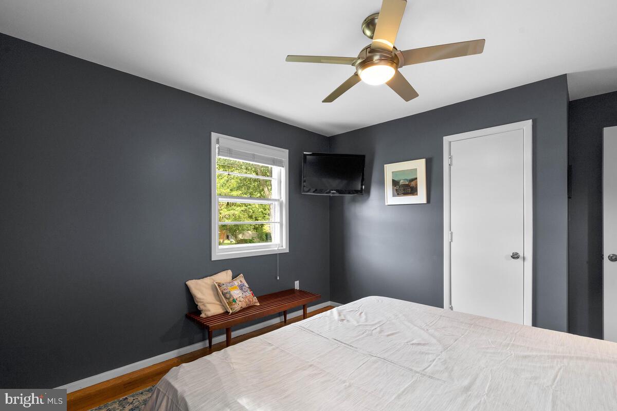 10609 Lilac Place Silver Spring, MD 20903 - Photo 23 of 43