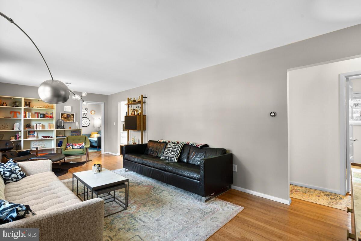 10609 Lilac Place Silver Spring, MD 20903 - Photo 10 of 43