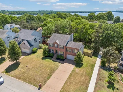 $499,000 | 105 Hampton Court, Hendersonville, TN 37075