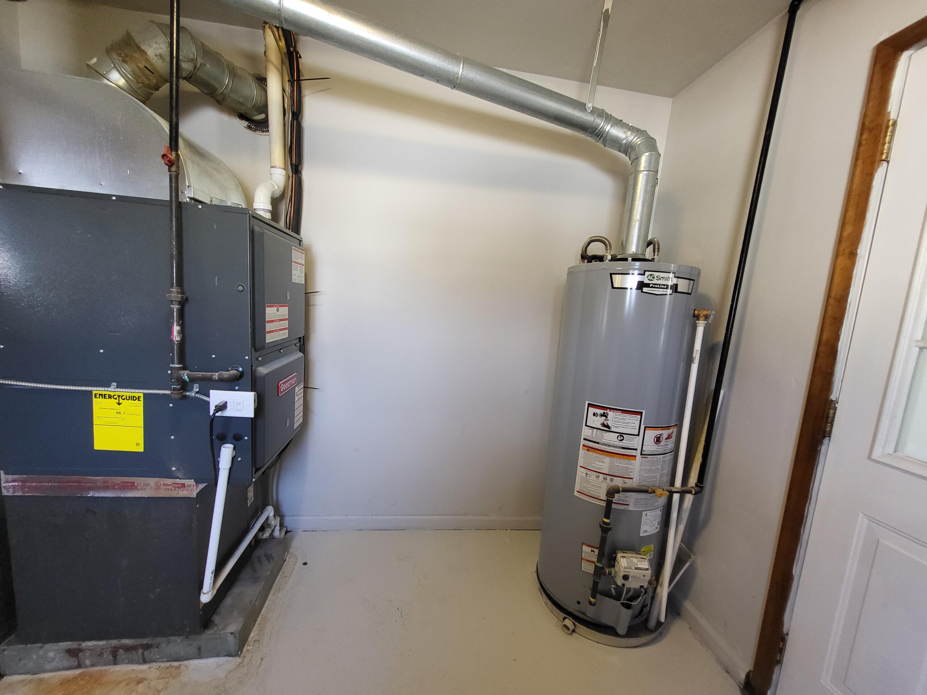 10124 Pelham Road Taylor, MI 48180 - Photo 12 of 16 20260217_144608