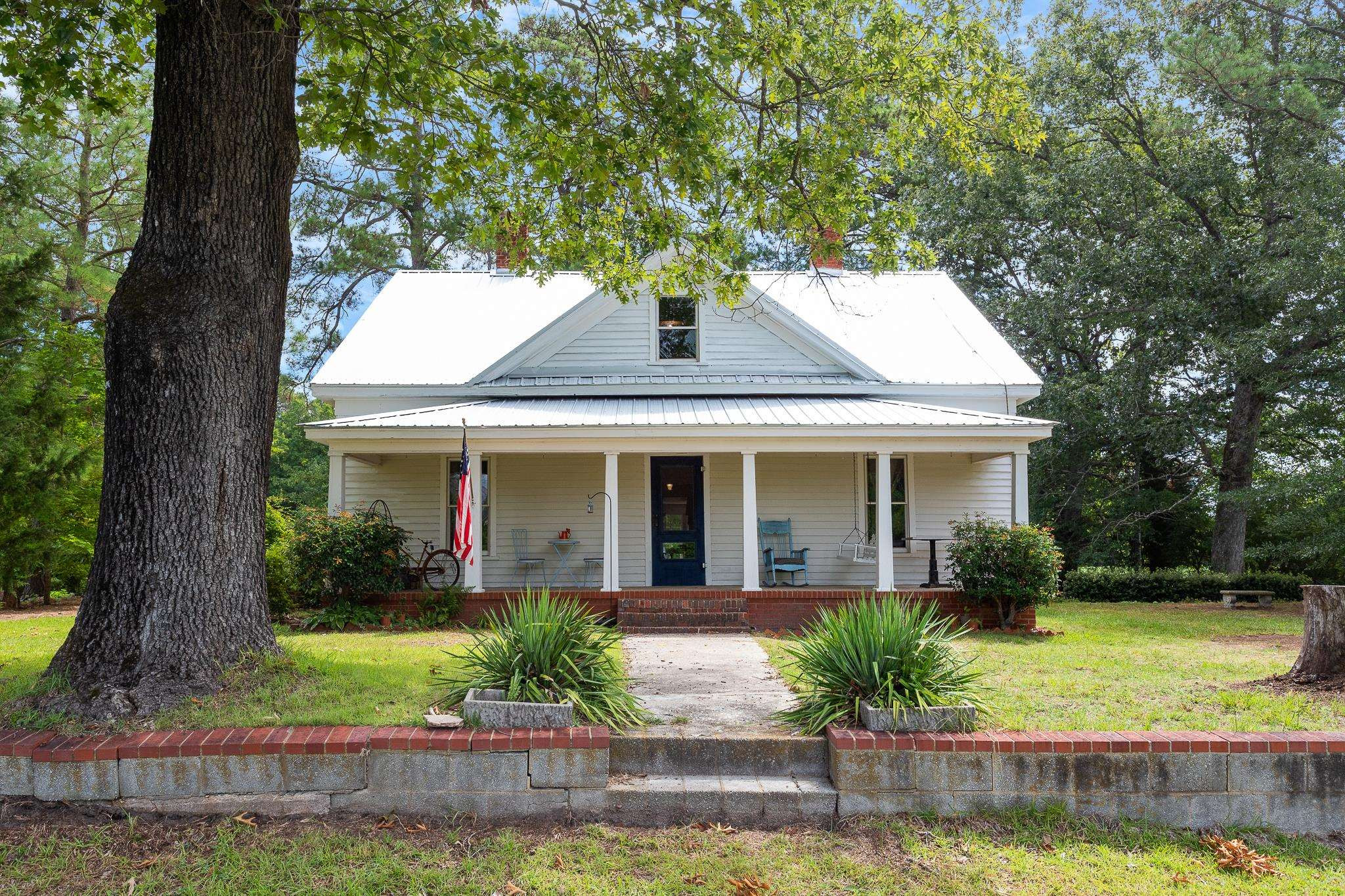 599 Federal Road Benson, NC 27504 - Photo 1 of 30 FarmHouse