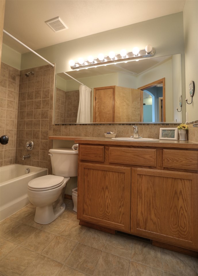 3111 East Lane Park Road Mead, WA 99021 - Photo 10 of 20 Gallery Image 10