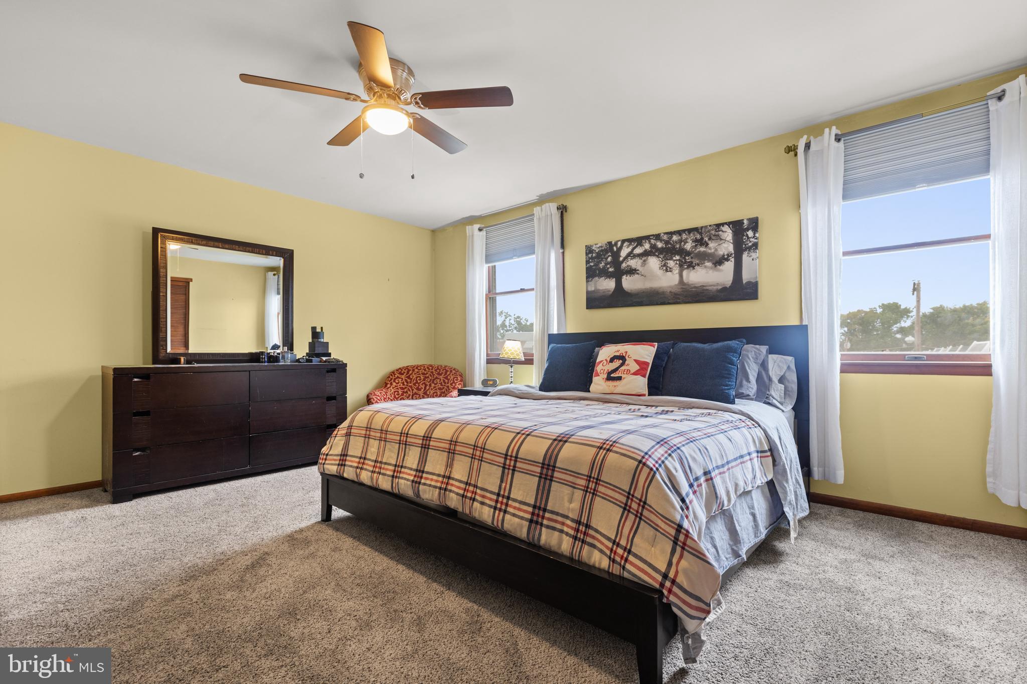 11823 Brandon Road Philadelphia, PA 19154 - Photo 22 of 33 Bedroom 3