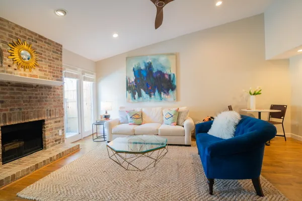 $2,650 | 3601 Lawton Avenue, Unit 5, Austin, TX 78731