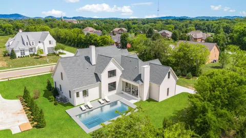 $3,245,000 | 6035 Frazier Park Lane, Brentwood, TN 37027