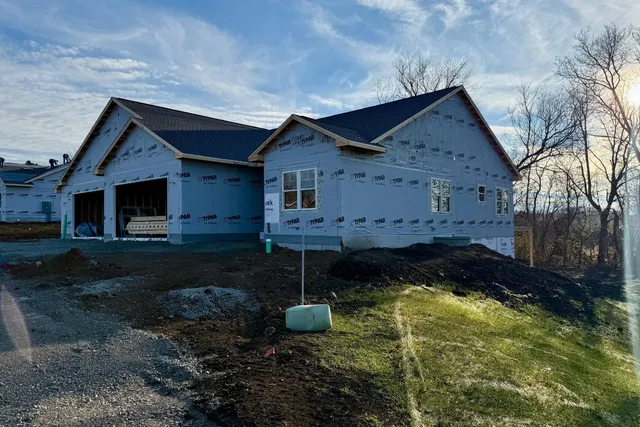 $499,000 | 766 Kensington, Ripon, WI 54971