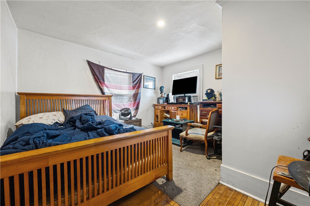 294 Clay Avenue Rochester, NY 14613 - Photo 3 of 26