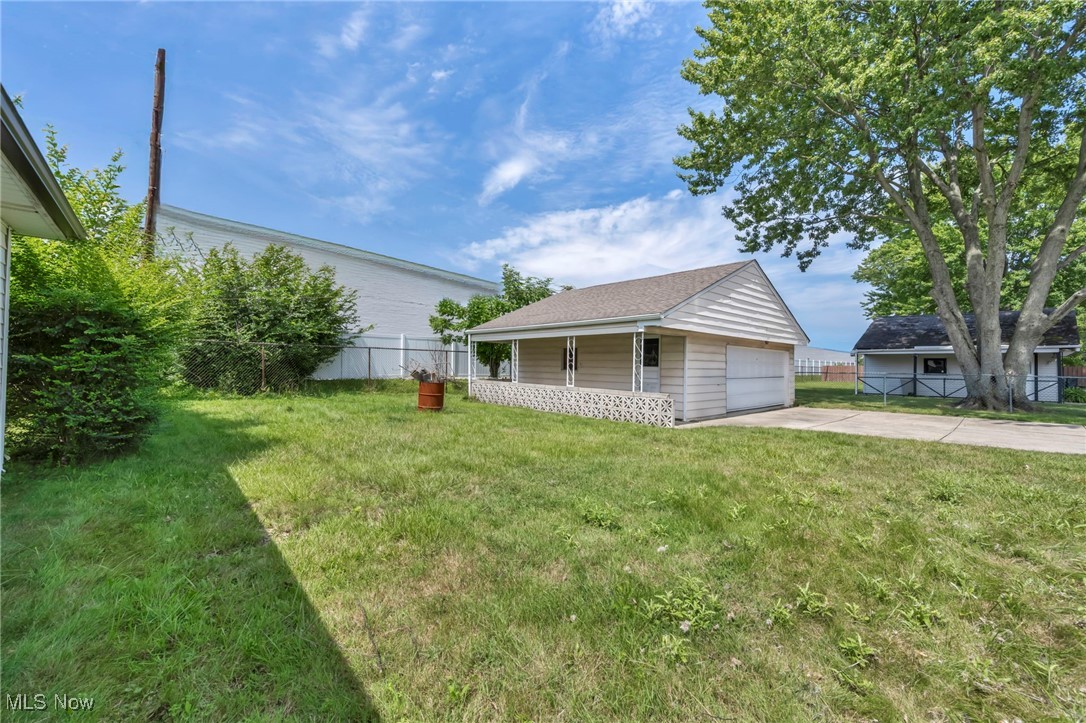 6988 Maplewood Road Parma Heights, OH 44130 - Photo 42 of 48