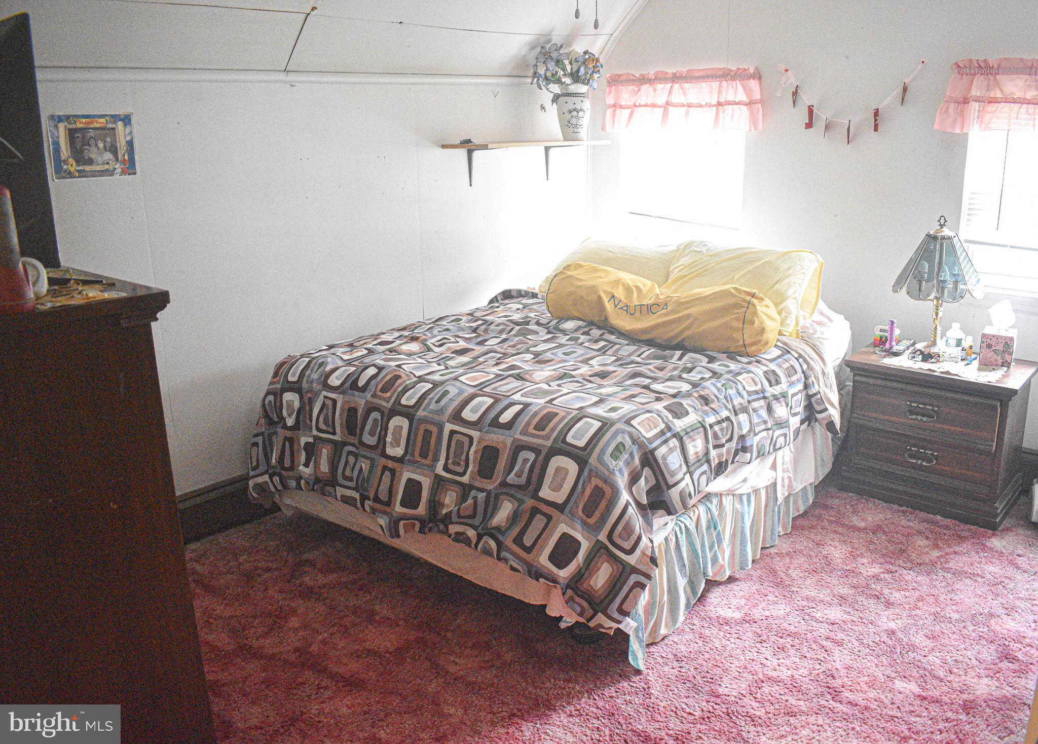 9234 Woodenbridge Road Philadelphia, PA 19114 - Photo 14 of 18 Gallery Image 14