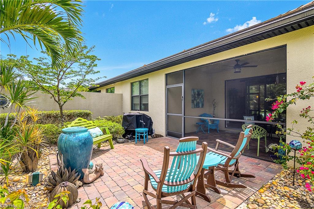 7642 Jacaranda Lane Naples, FL 34114 - Photo 15 of 42