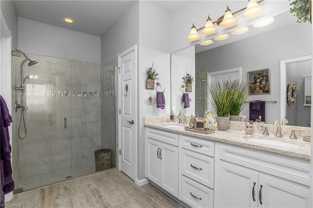 7642 Jacaranda Lane Naples, FL 34114 - Photo 20 of 42