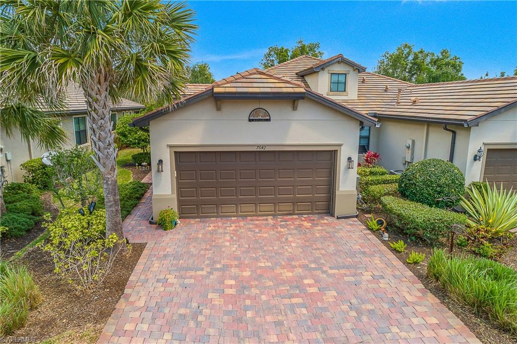 7642 Jacaranda Lane Naples, FL 34114 - Photo 27 of 42