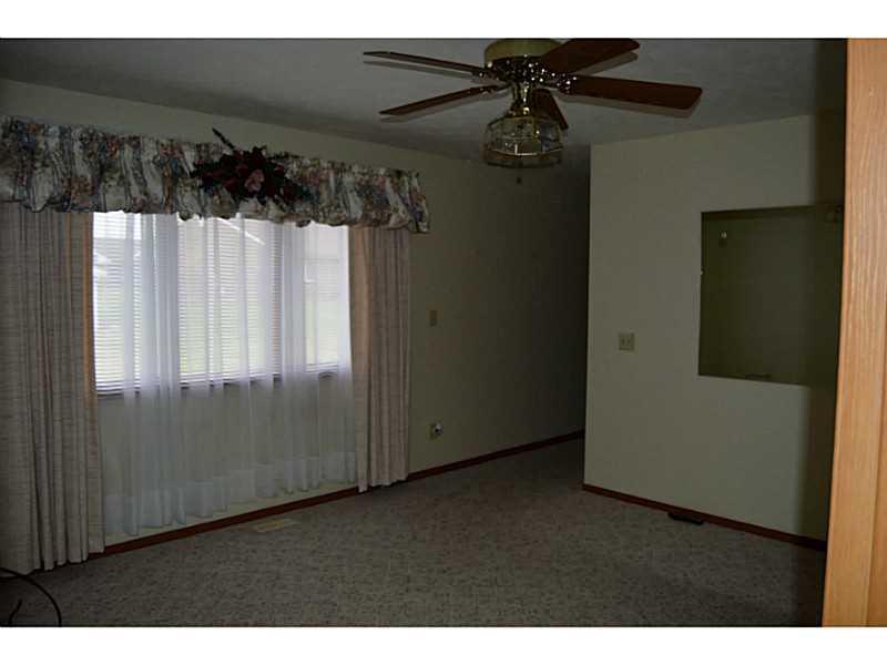 1129 Armsgate Road, Unit 135 Springfield, OH 45503 - Photo 8 of 10