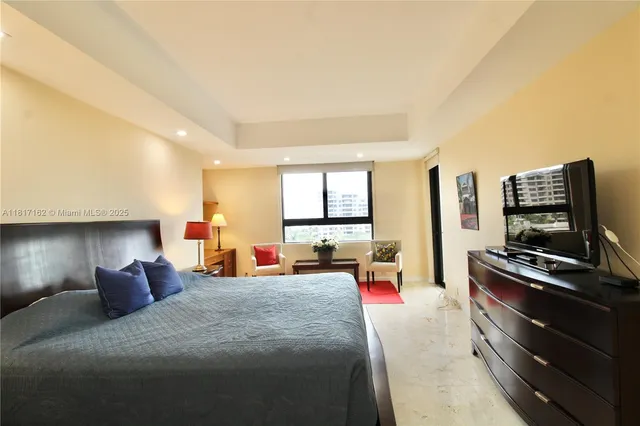 $1,399,000 | 151 Crandon Boulevard, Unit 702, Key Biscayne, FL 33149