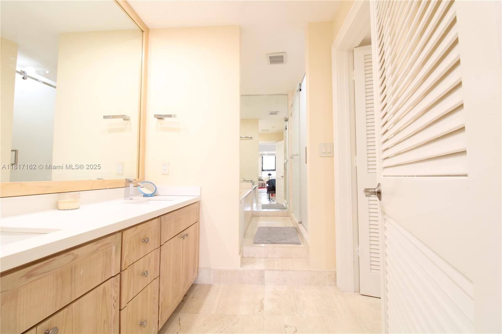 151 Crandon Boulevard, Unit 702 Key Biscayne, FL 33149 - Photo 17 of 26