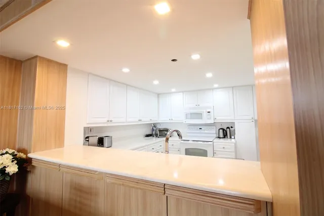 $1,399,000 | 151 Crandon Boulevard, Unit 702, Key Biscayne, FL 33149