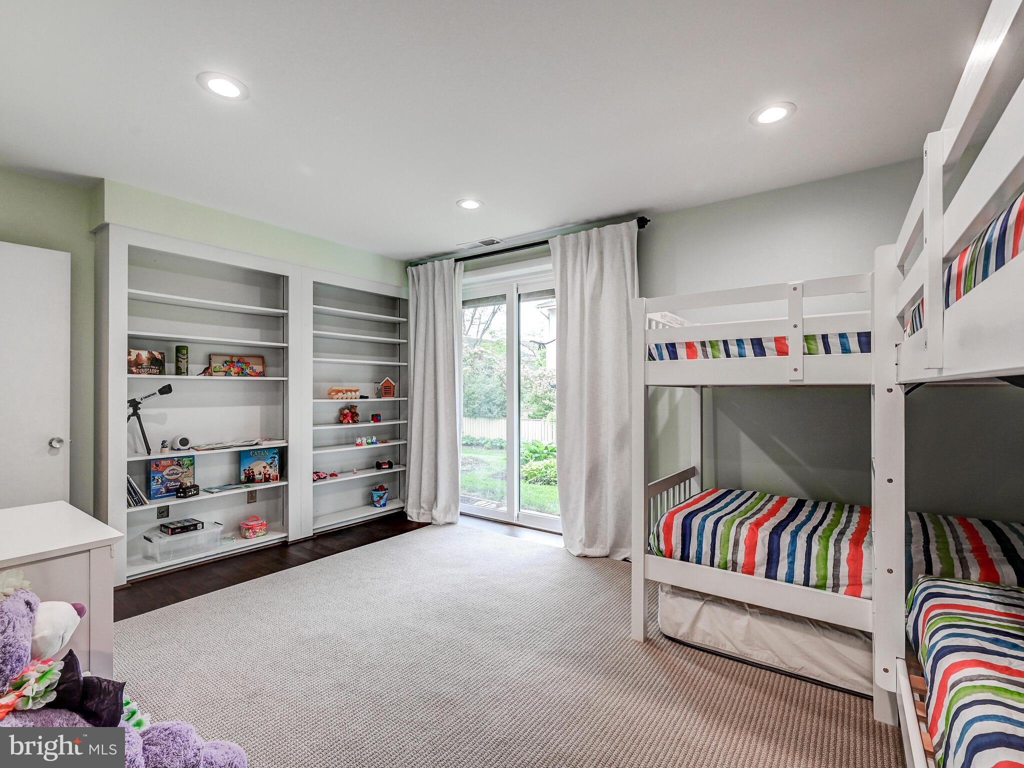 8 Cross Keys Road, Unit 8A Baltimore, MD 21210 - Photo 16 of 24