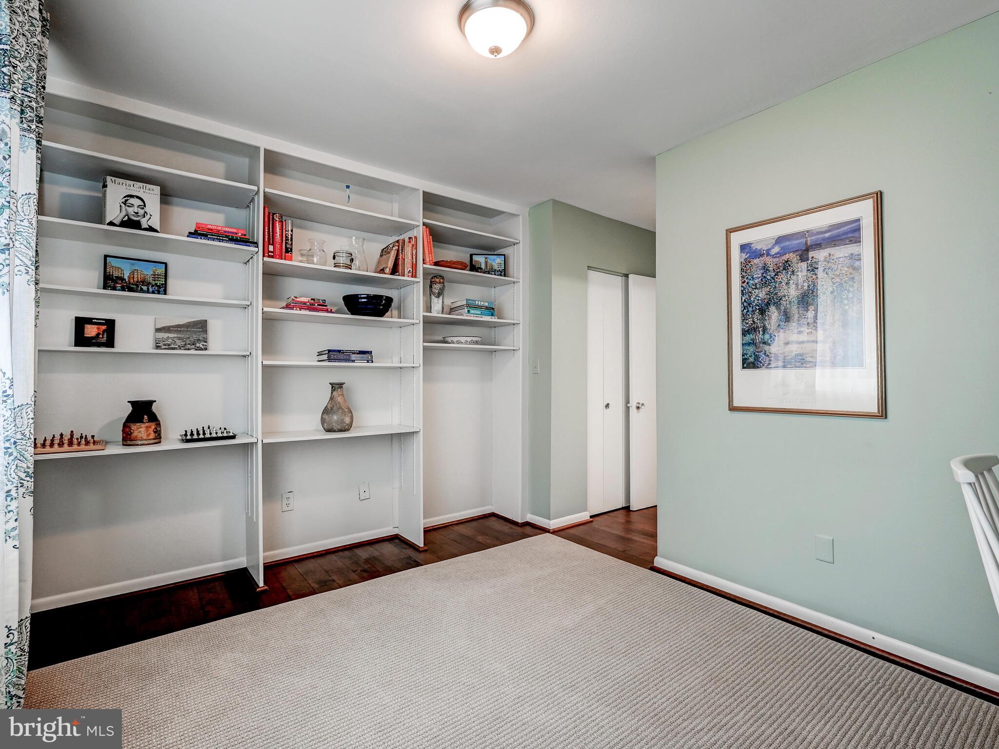 8 Cross Keys Road, Unit 8A Baltimore, MD 21210 - Photo 20 of 24