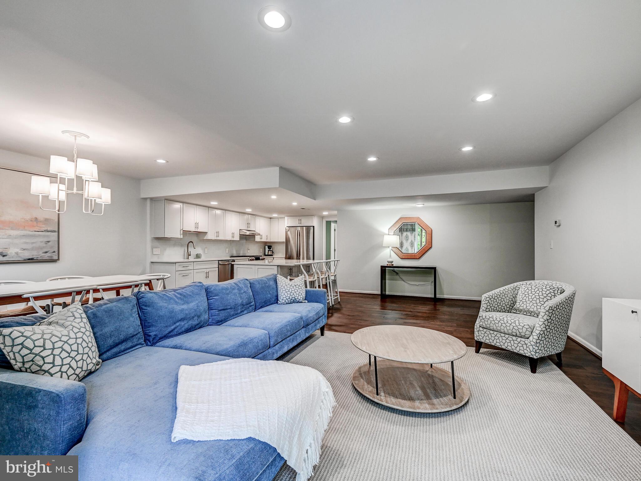 8 Cross Keys Road, Unit 8A Baltimore, MD 21210 - Photo 4 of 24