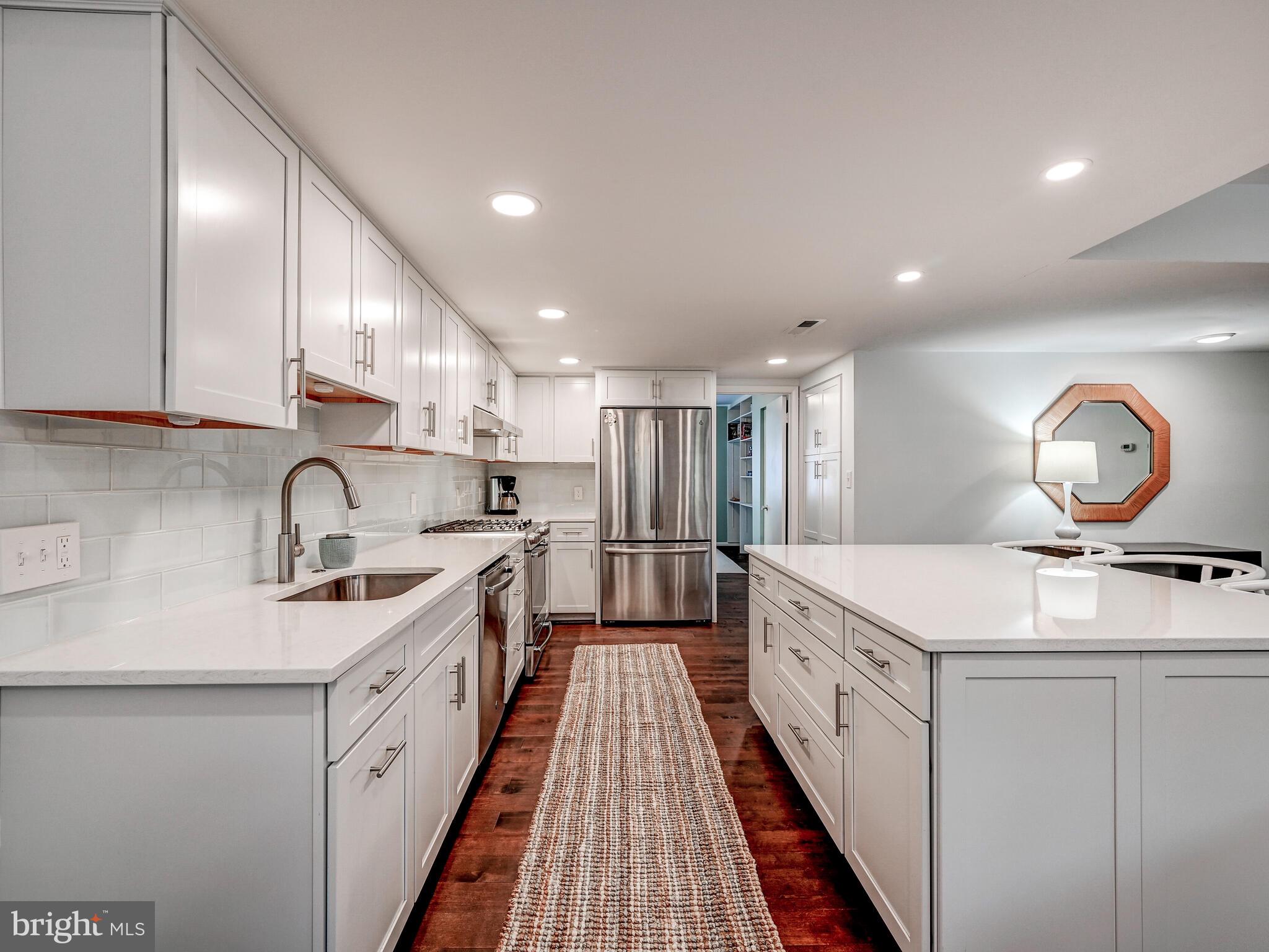 8 Cross Keys Road, Unit 8A Baltimore, MD 21210 - Photo 7 of 24