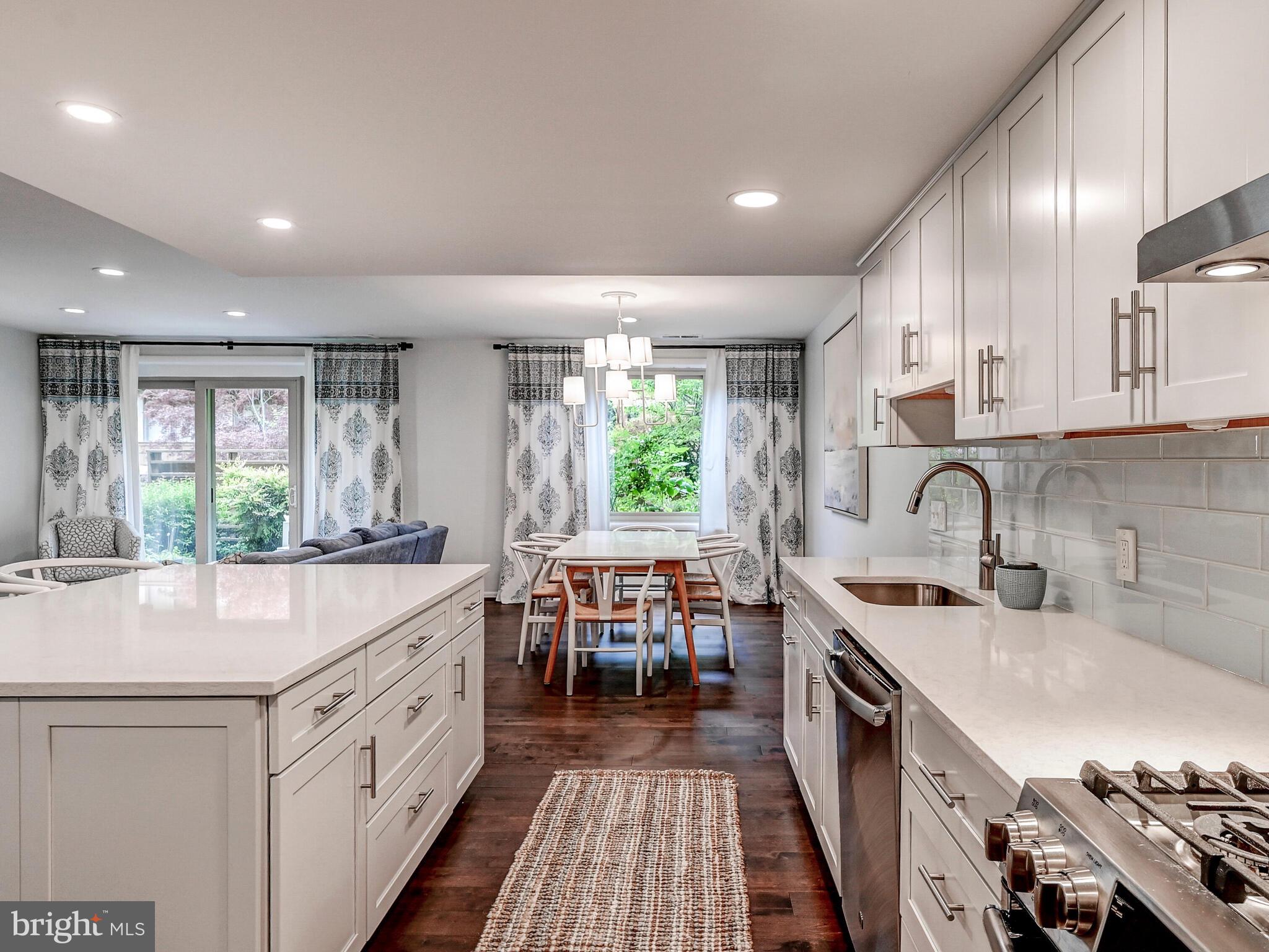 8 Cross Keys Road, Unit 8A Baltimore, MD 21210 - Photo 8 of 24