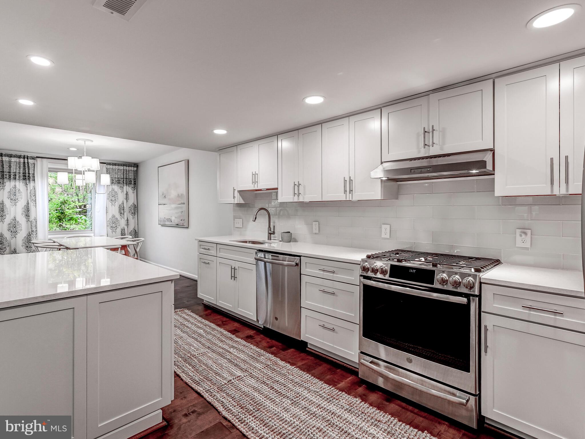 8 Cross Keys Road, Unit 8A Baltimore, MD 21210 - Photo 10 of 24