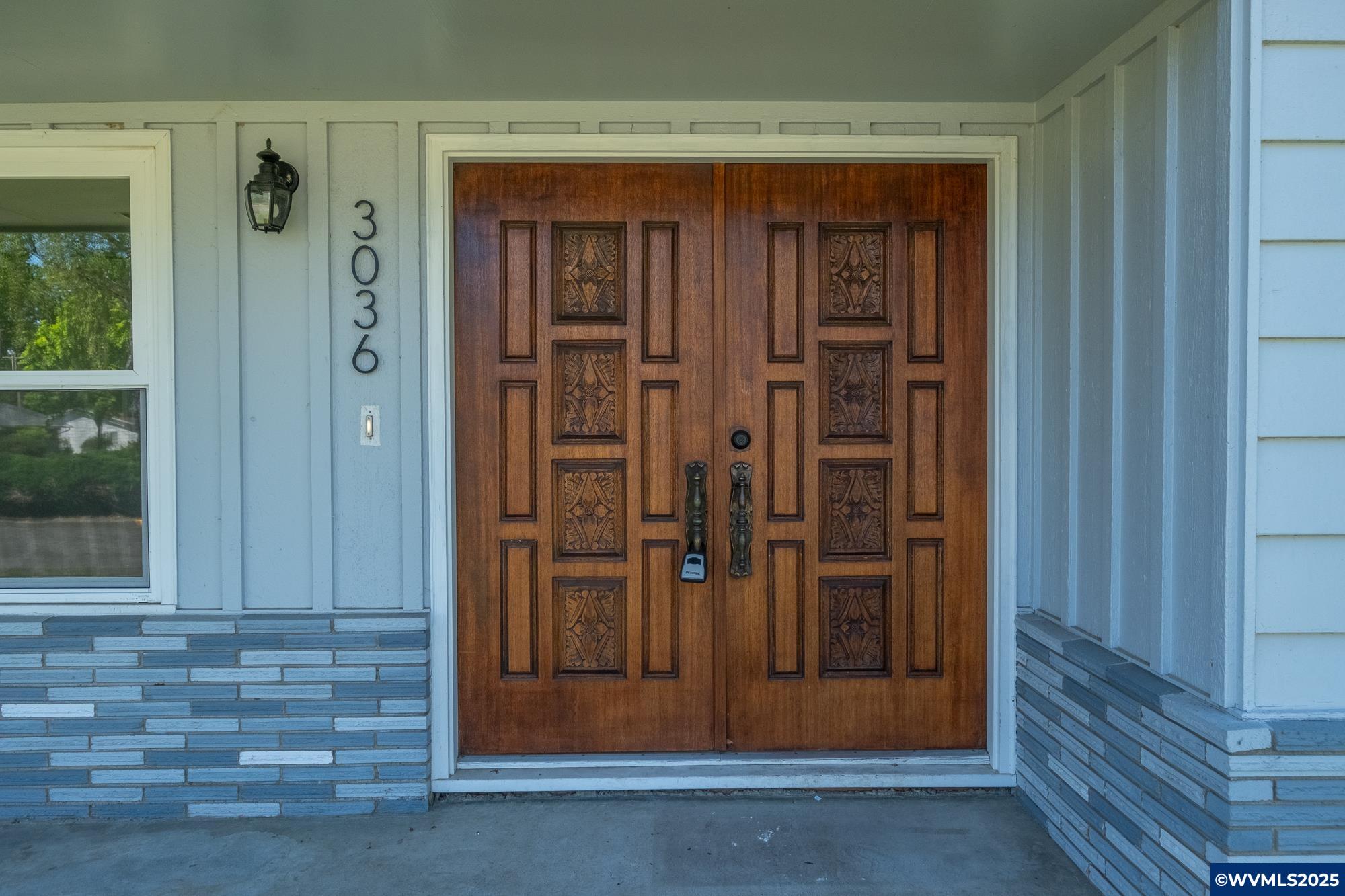 3036 Locust Avenue Southeast Albany, OR 97322 - Photo 2 of 34