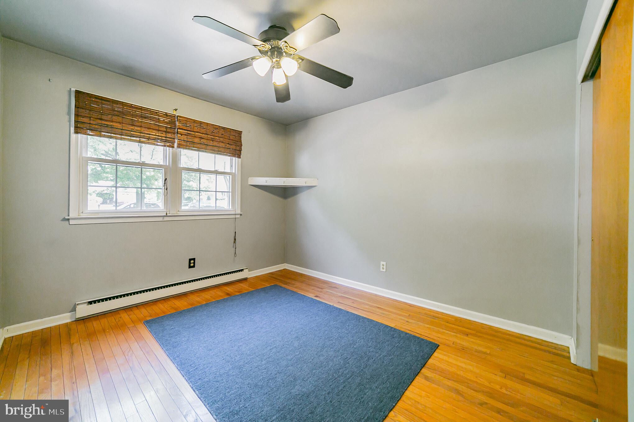 969 Crest Road Lansdale, PA 19446 - Photo 6 of 16 Gallery Image 6