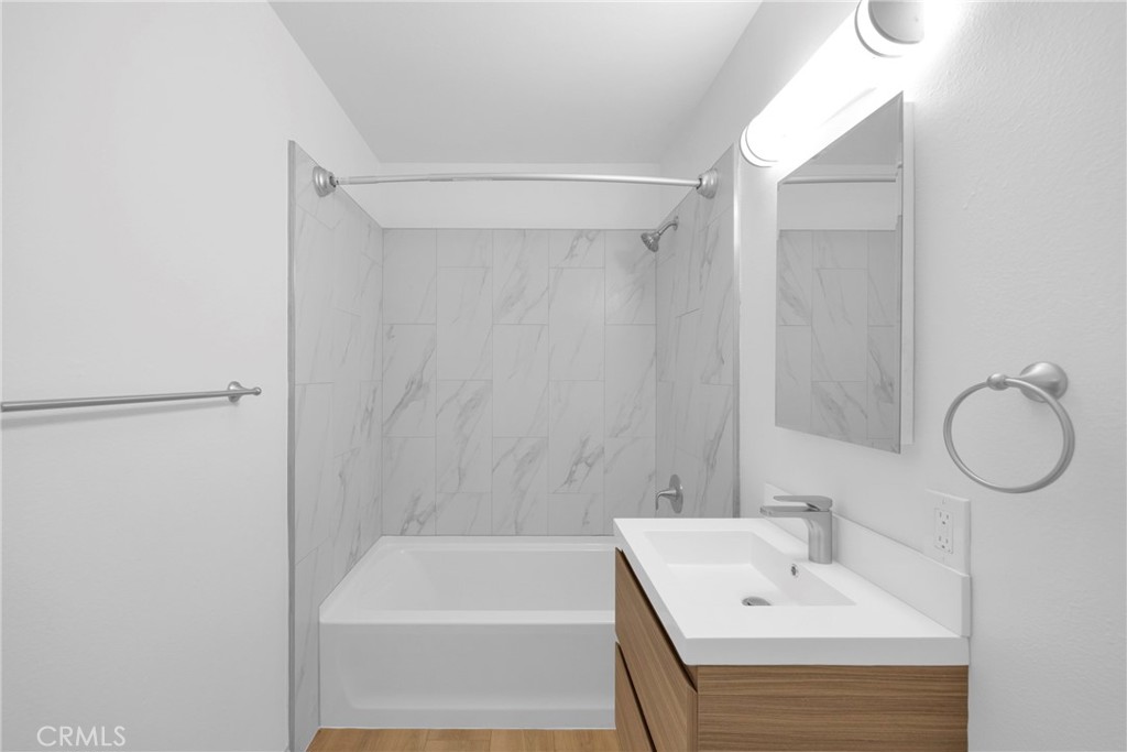 925 Cherry Long Beach, CA 90813 - Photo 14 of 21