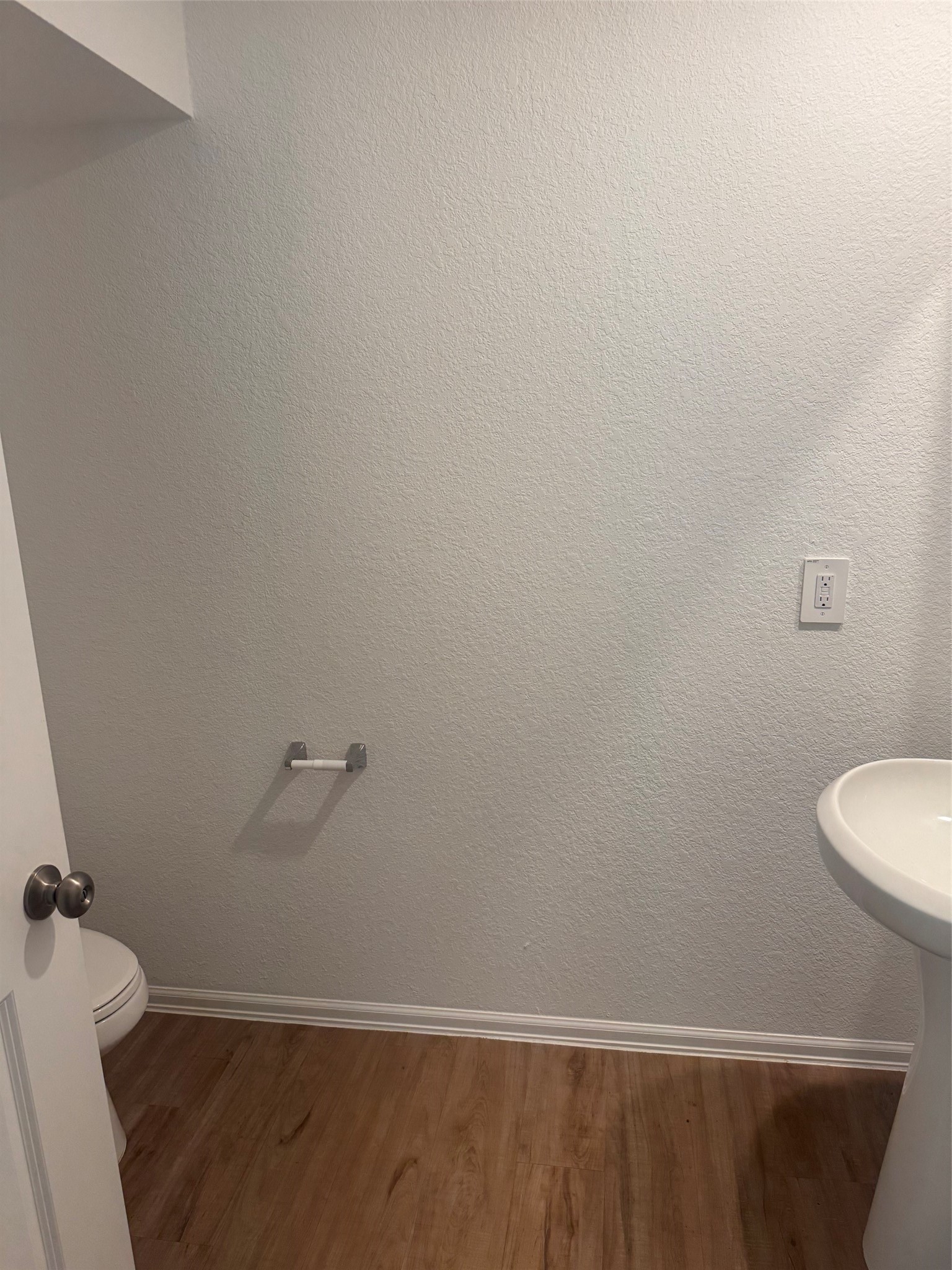 3202 Holly Stokes Way Conroe, TX 77301 - Photo 5 of 24 a bathroom with a toilet