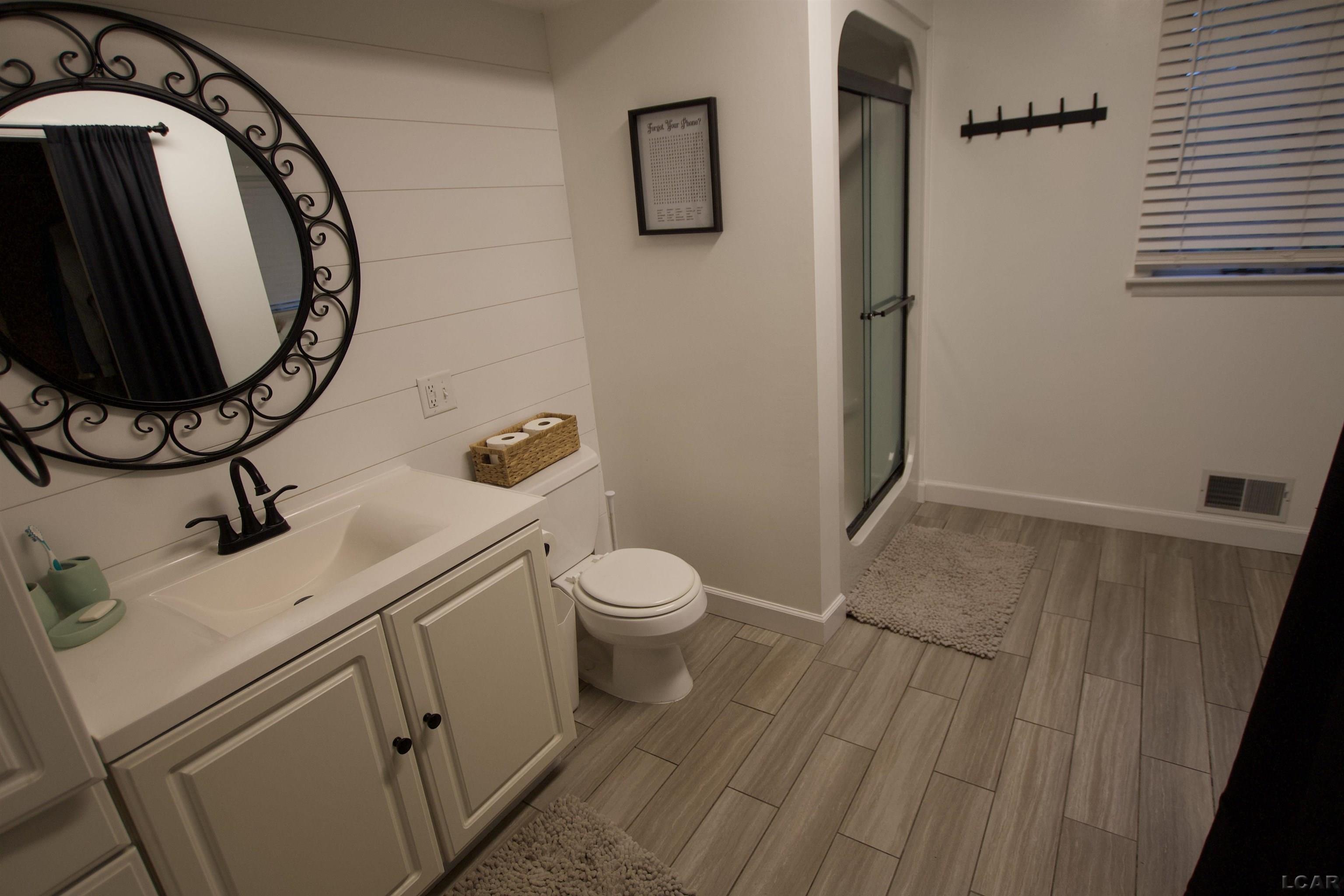2652 Spielman Road Adrian, MI 49221 - Photo 19 of 31 50218560-f6eeb9db-3080-4c5c-9783-89af62dd8eb3.JPG