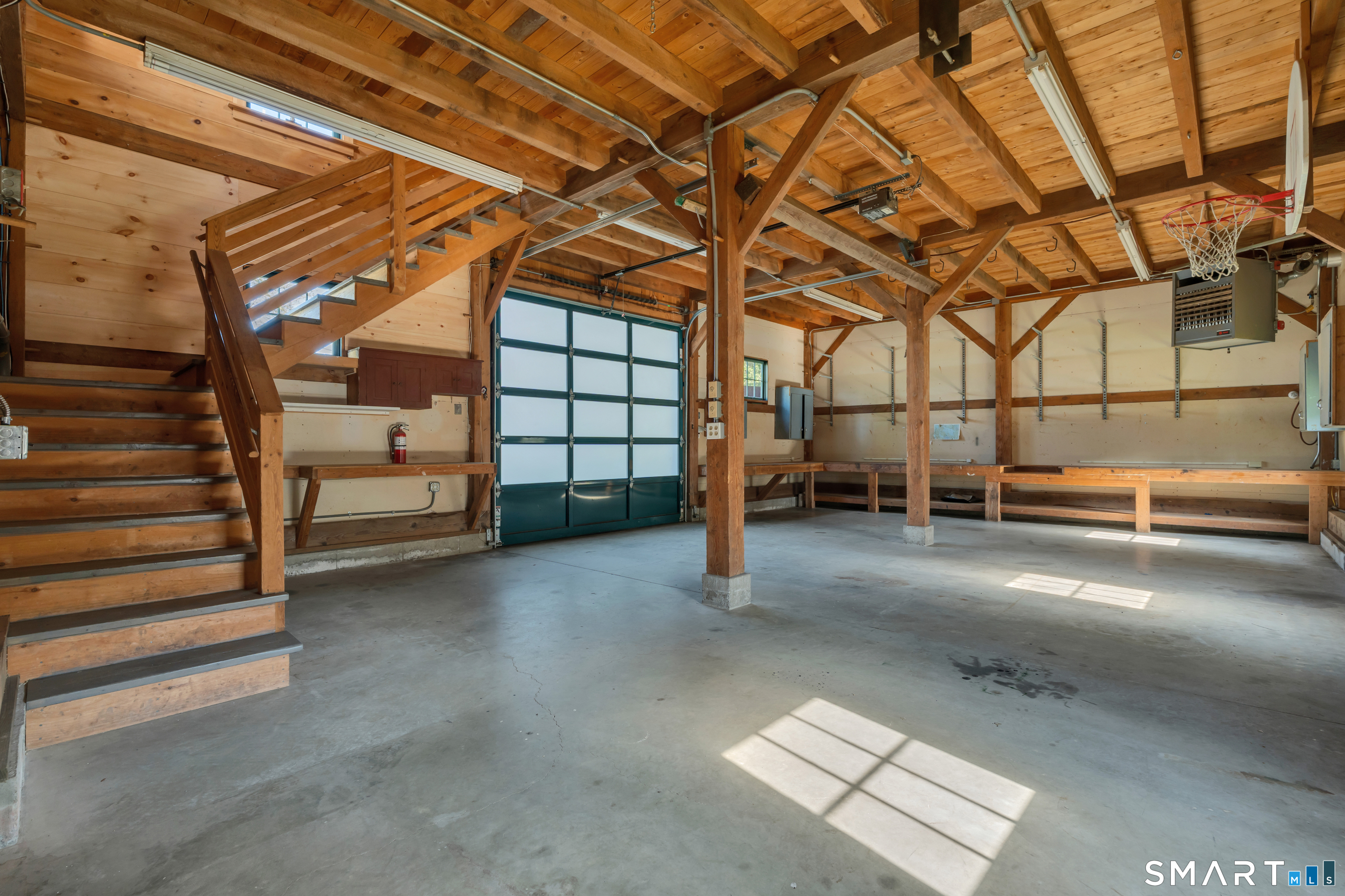 148 Mungertown Road Madison, CT 06443 - Photo 33 of 40 1st floor in Main Barn