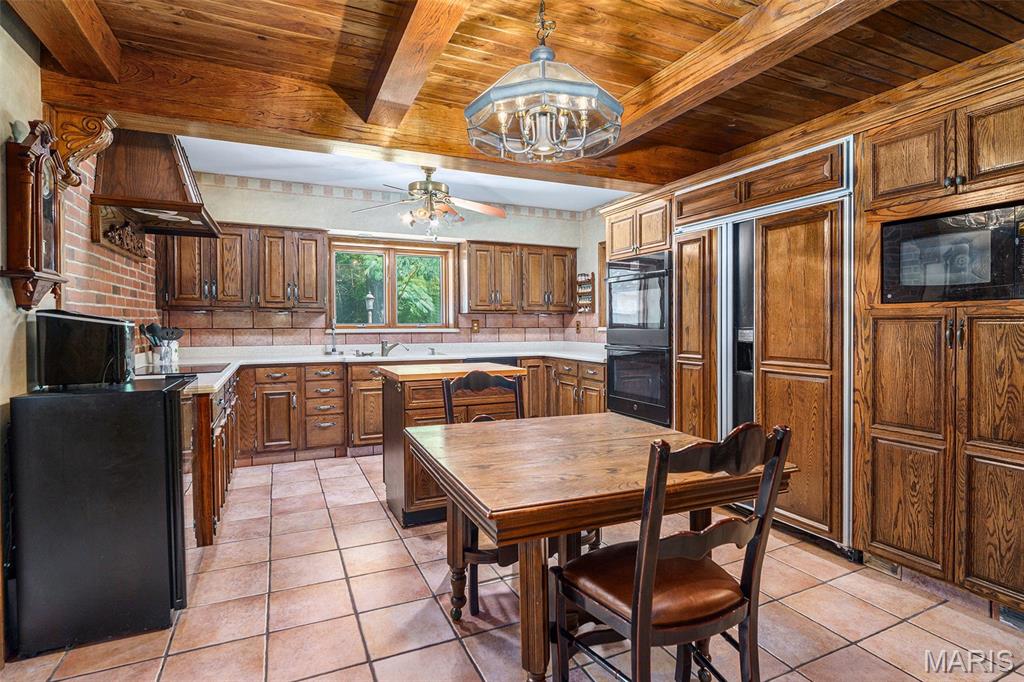 7369 Whitehaven Drive St. Louis, MO 63123 - Photo 18 of 45