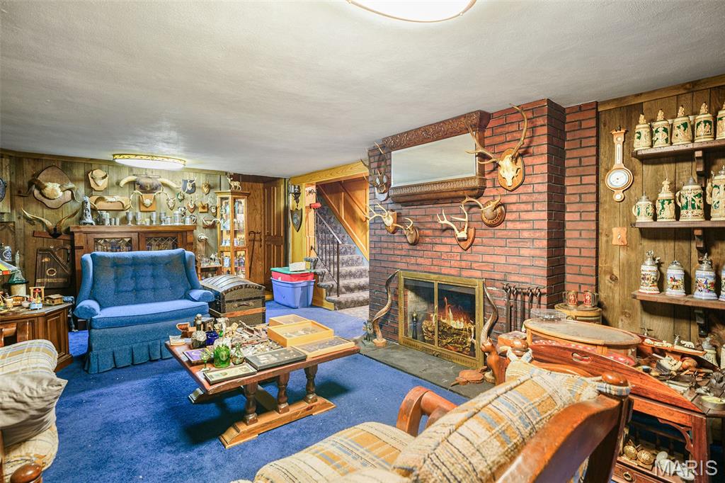 7369 Whitehaven Drive St. Louis, MO 63123 - Photo 33 of 45