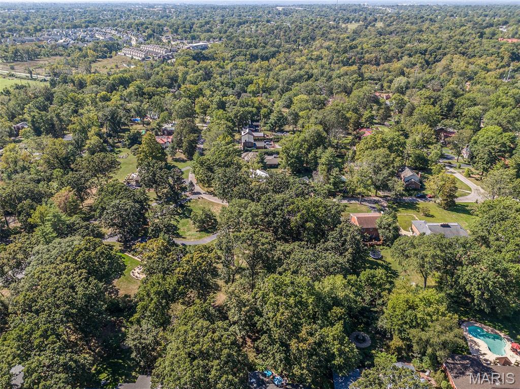 7369 Whitehaven Drive St. Louis, MO 63123 - Photo 41 of 45