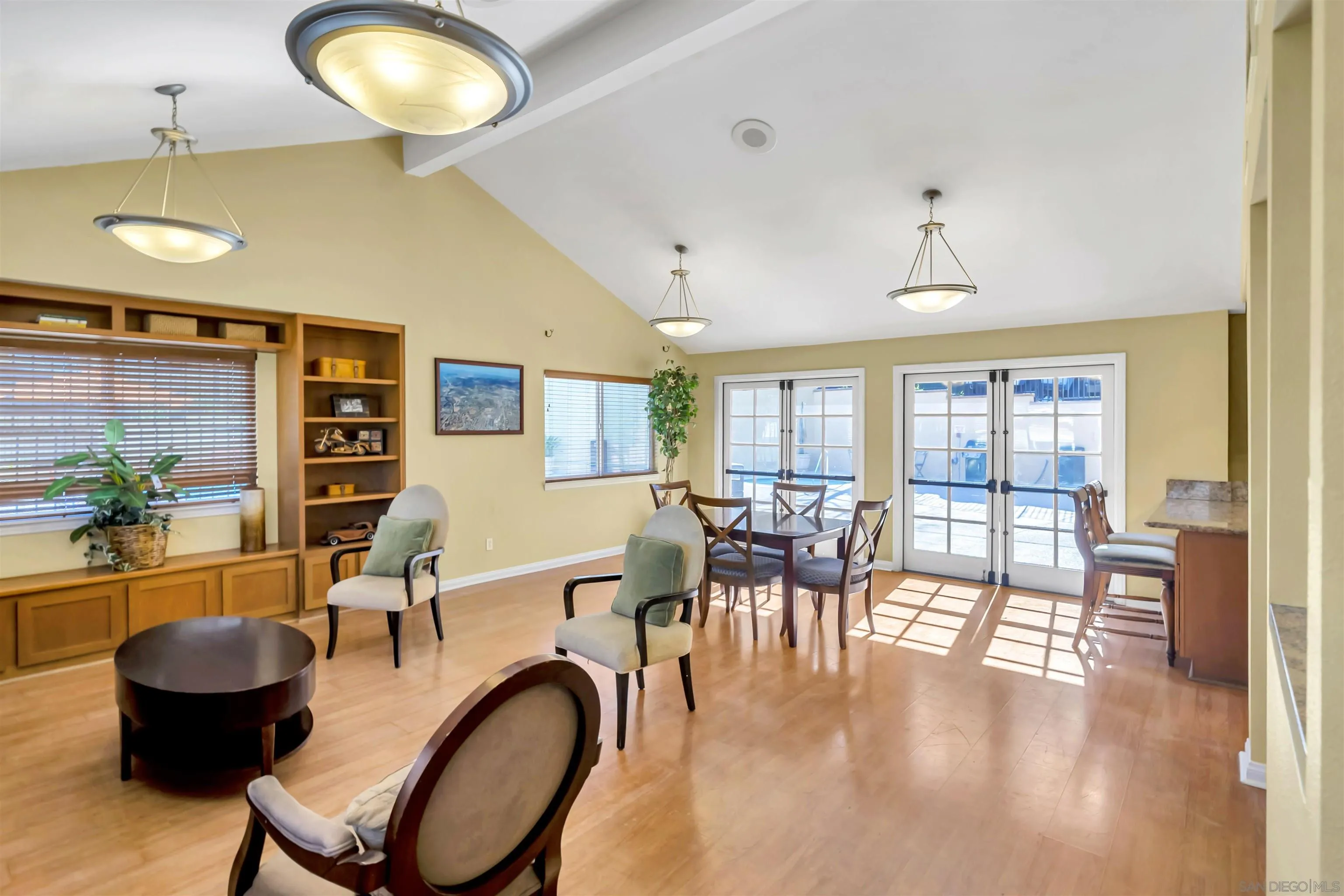 495 San Pasqual Valley Road, Unit 142 Escondido, CA 92027 - Photo 18 of 20 Community Center