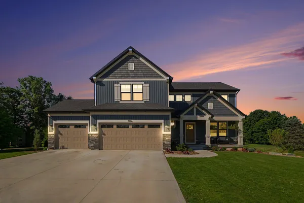 $649,900 | 7816 Woodhurst Drive Northeast, Rockford, MI 49341