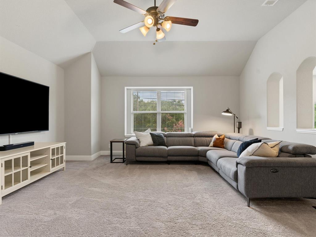 100 Griffith Court Euless, TX 76039 - Photo 23 of 40