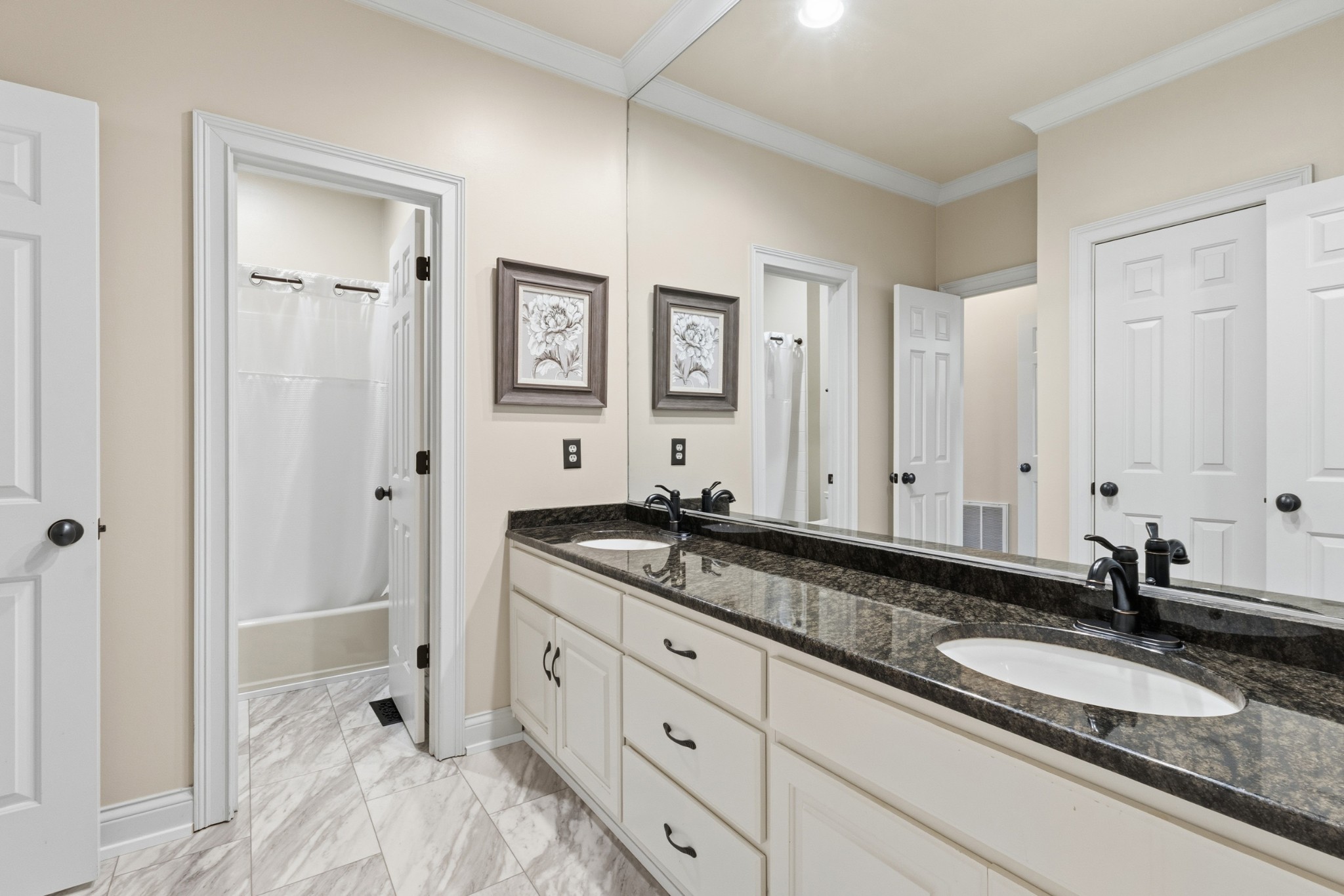 201 Lake Ridge Court Franklin, TN 37069 - Photo 24 of 60