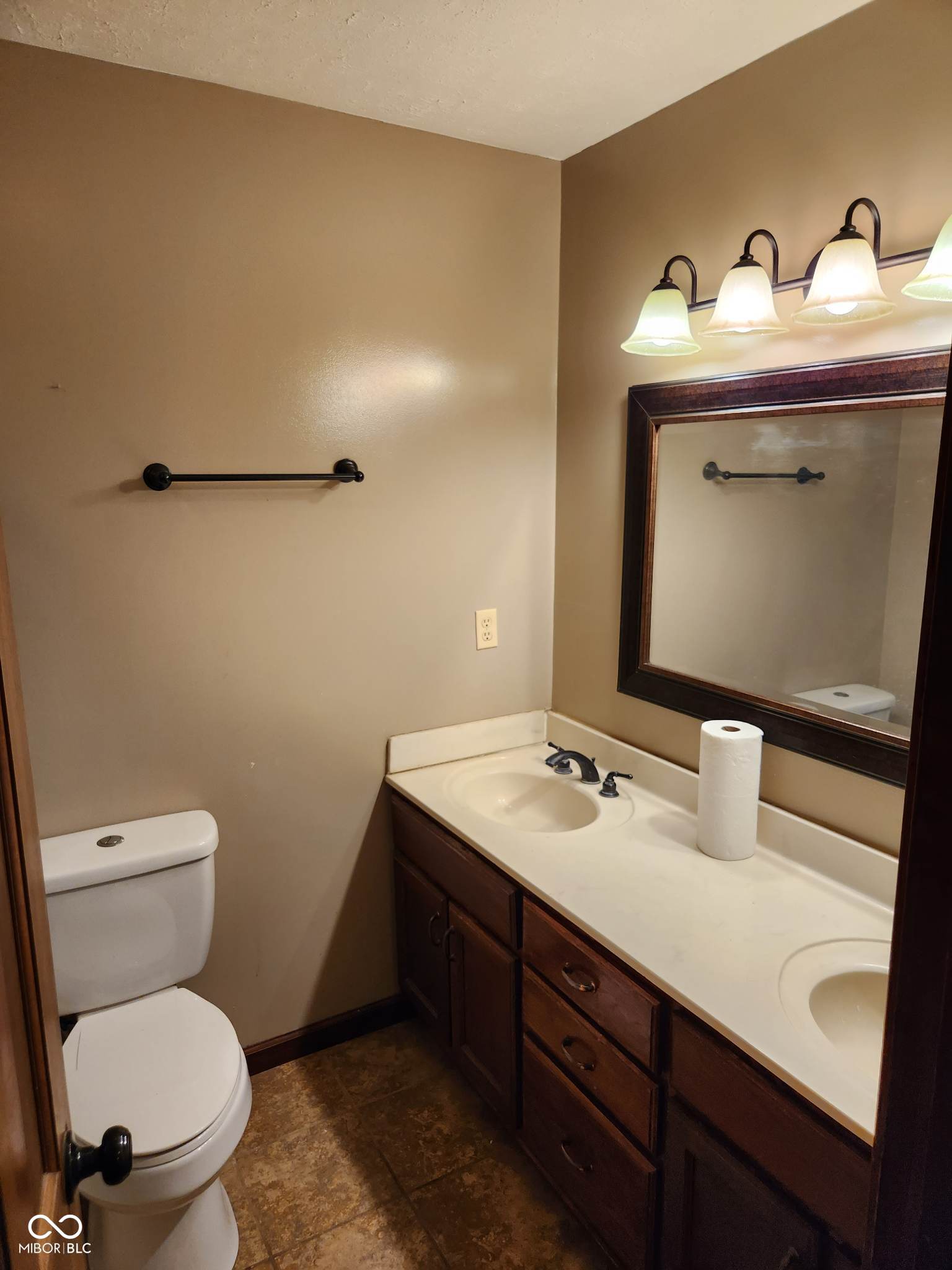 5607 Riva Ridge Drive Indianapolis, IN 46237 - Photo 12 of 15