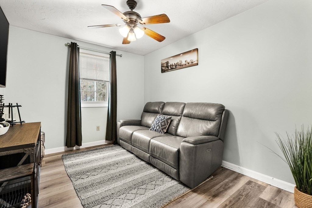 7 Helen Street Wareham, MA 02576 - Photo 17 of 31