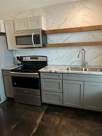 $130,000 | 200 West Riley Street, Bowie, TX 76230