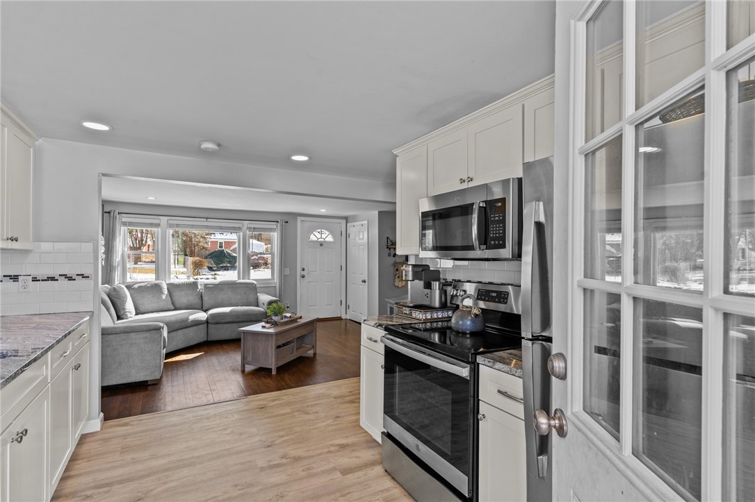 3 Center Road Smithfield, RI 02828 - Photo 18 of 46