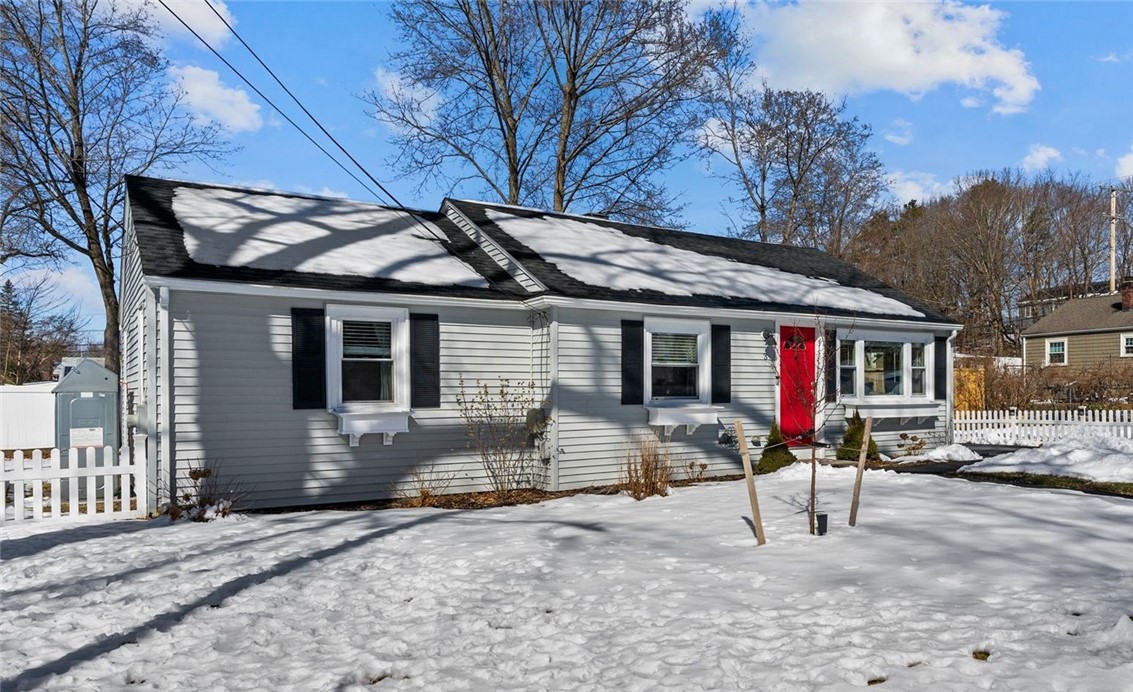 3 Center Road Smithfield, RI 02828 - Photo 3 of 46