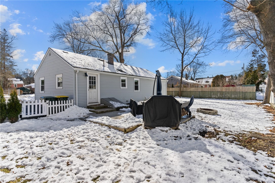 3 Center Road Smithfield, RI 02828 - Photo 35 of 46