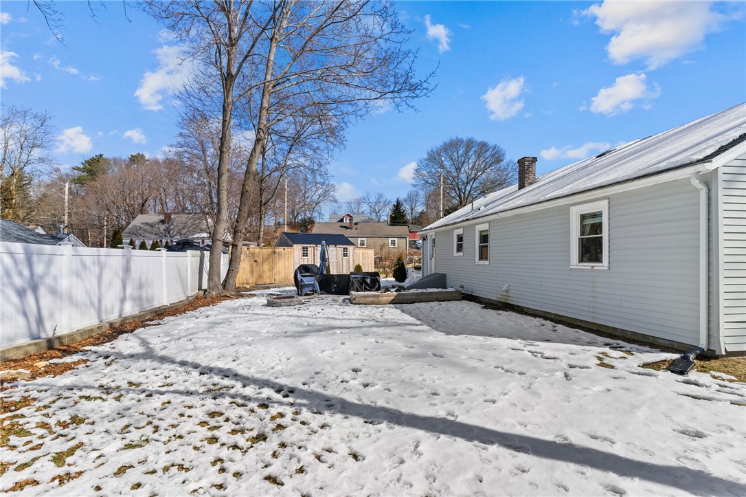 3 Center Road Smithfield, RI 02828 - Photo 38 of 46