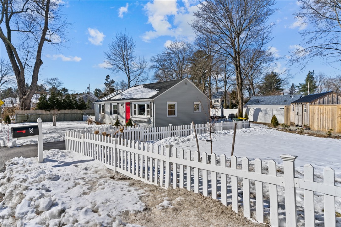 3 Center Road Smithfield, RI 02828 - Photo 40 of 46
