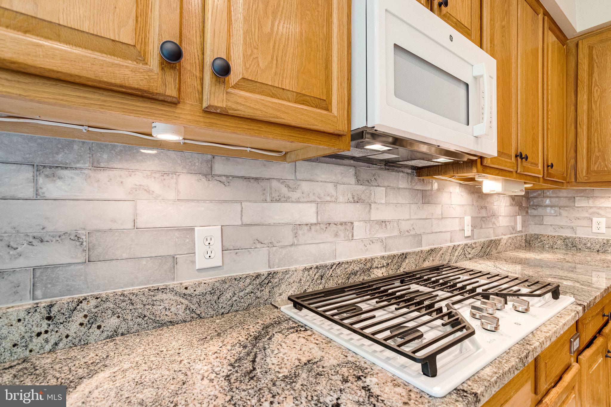 9706 Hidden Valley Road Vienna, VA 22181 - Photo 16 of 62