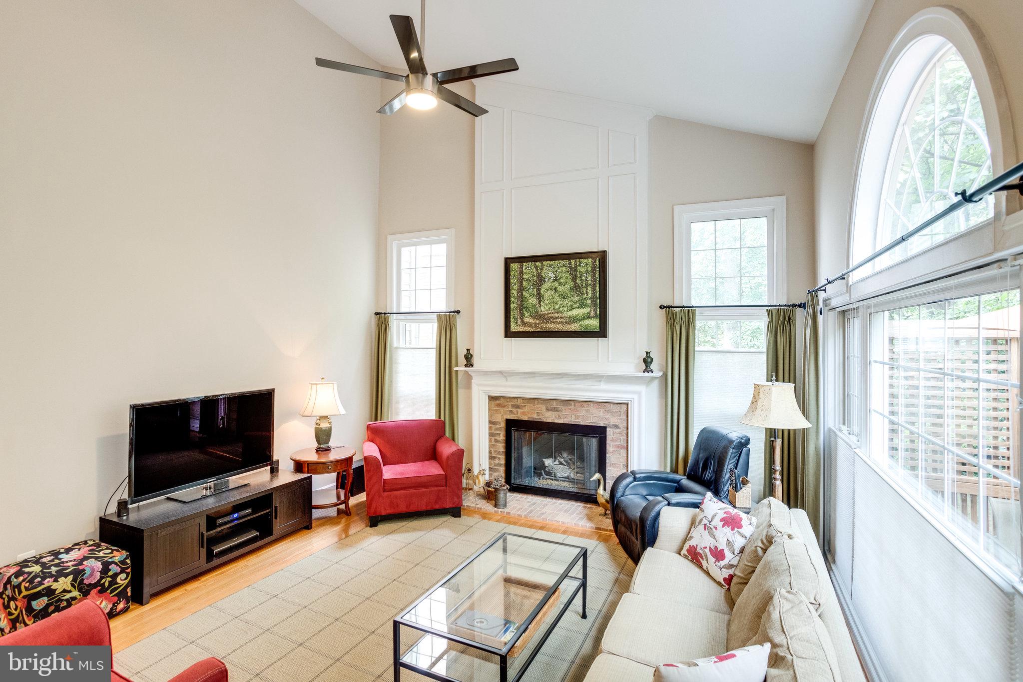9706 Hidden Valley Road Vienna, VA 22181 - Photo 25 of 62 Family Room Off the Kitchen
